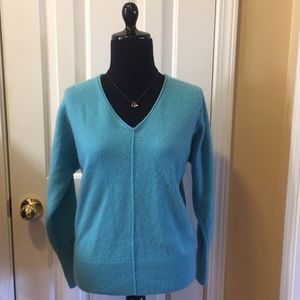Chico’s 100% cashmere size 2 sweater